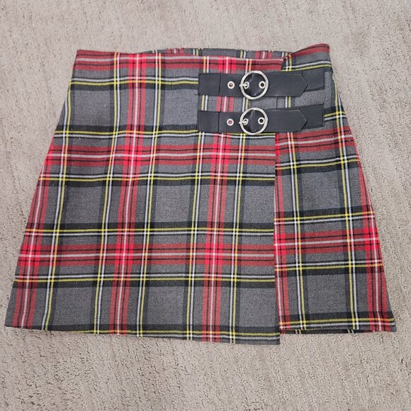Gray Plaid Mini Skirt - Picture 4 of 6